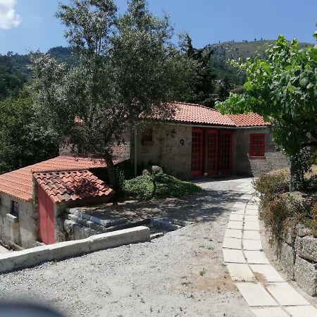 Casa do Silvério Santa Cruz do Douro Esterno foto
