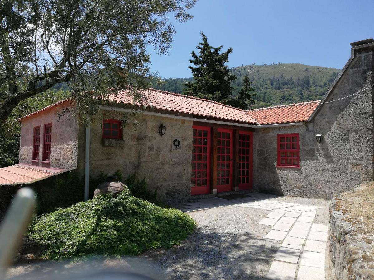 Casa do Silvério Santa Cruz do Douro Esterno foto